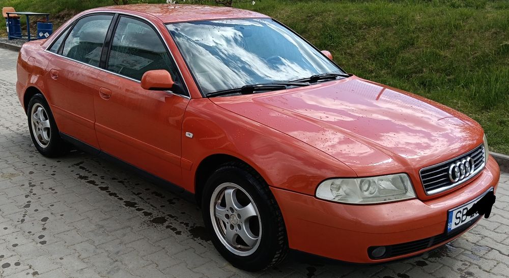 Vând Audi A4 b5 2001 face lift S-line 1.9tdi 116cp
