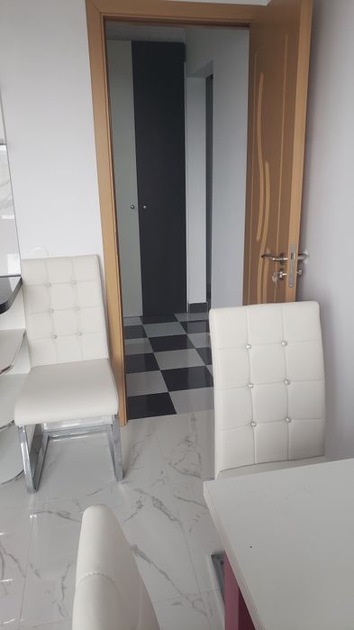 Inchiriez apartament 2 camere