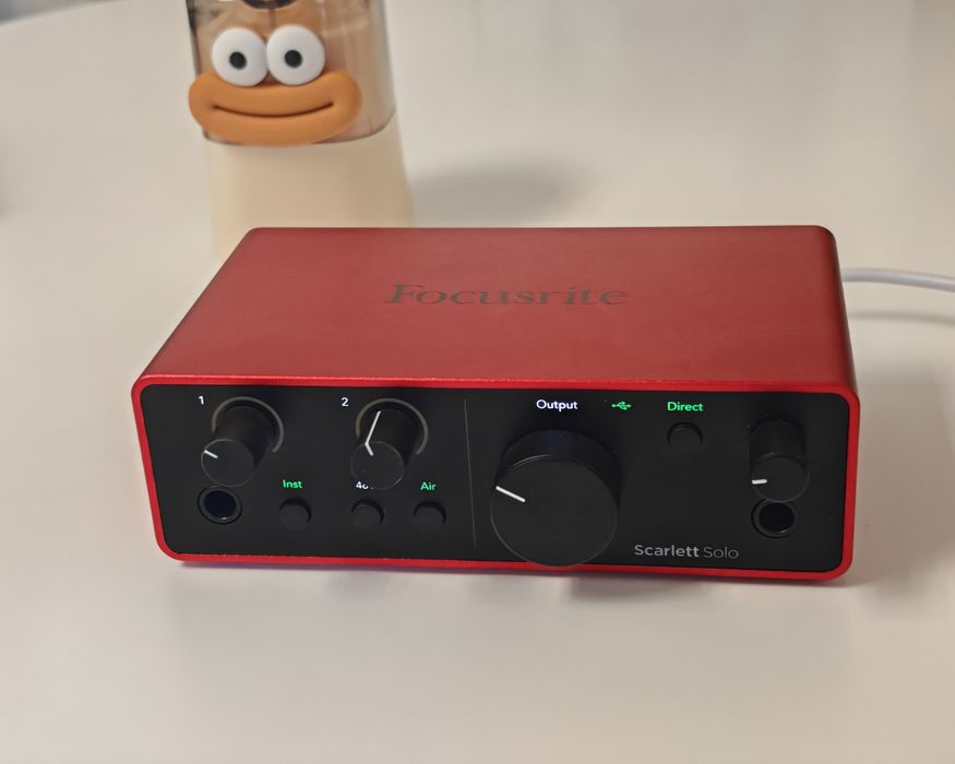 Focusrite Scarlett Solo Gen 4 – ca nou, 2023