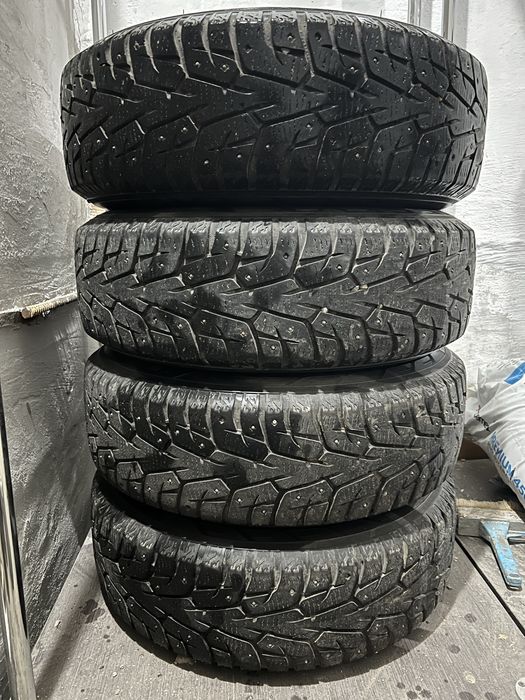Комплект зимних шин с дисками