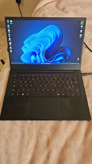Vand/schimb Laptop Razer Blade Stealth 13(2021) cu desktop gaming