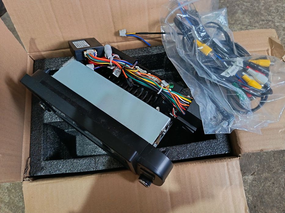 Sistem multimedia Casetofon,Carplay