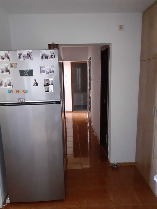 Vand apartament 3 camere