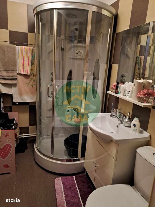 Garsoniera, zona Scoala nr. 8, cf.1, libera