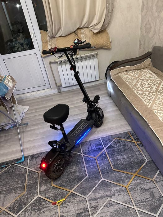 Самокат Кугвей М5 про