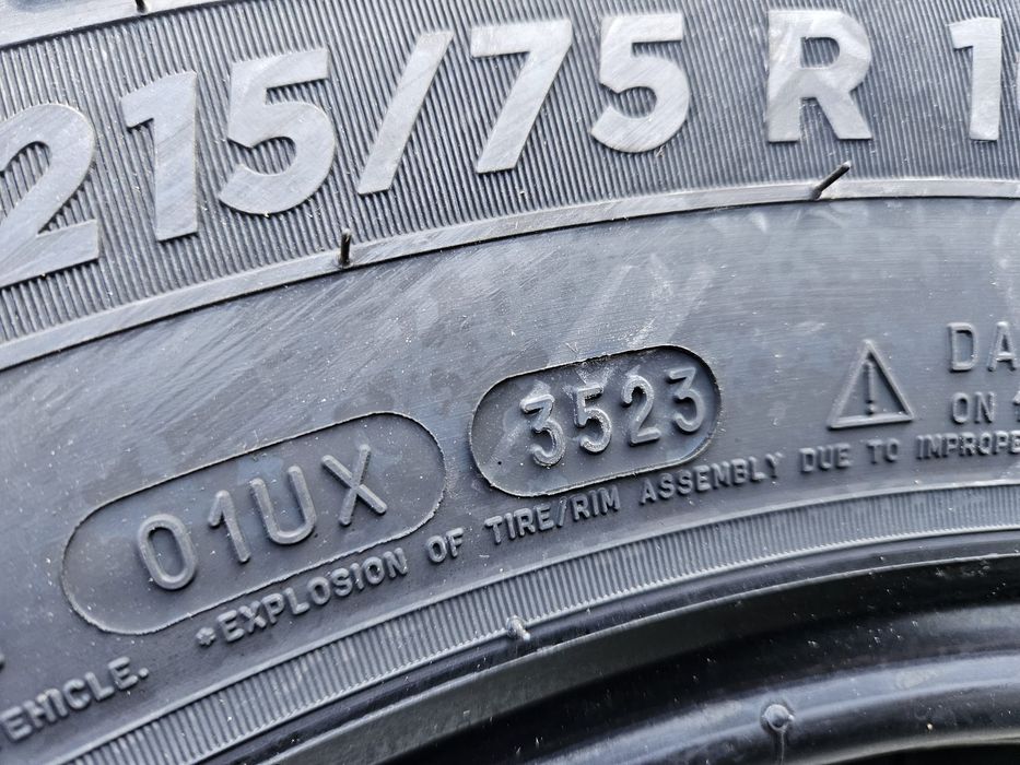 215/75 R16C, 116, MICHELIN CrossClimate, Anvelope mixte M+S PROMOTIE