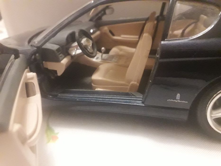 Machete de colecție