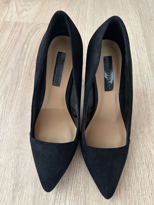 Чисто нови дамски обувки на висок той.Намалени!