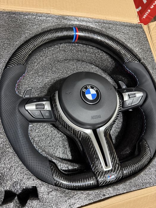 Volan BMW M Carbon Forjat