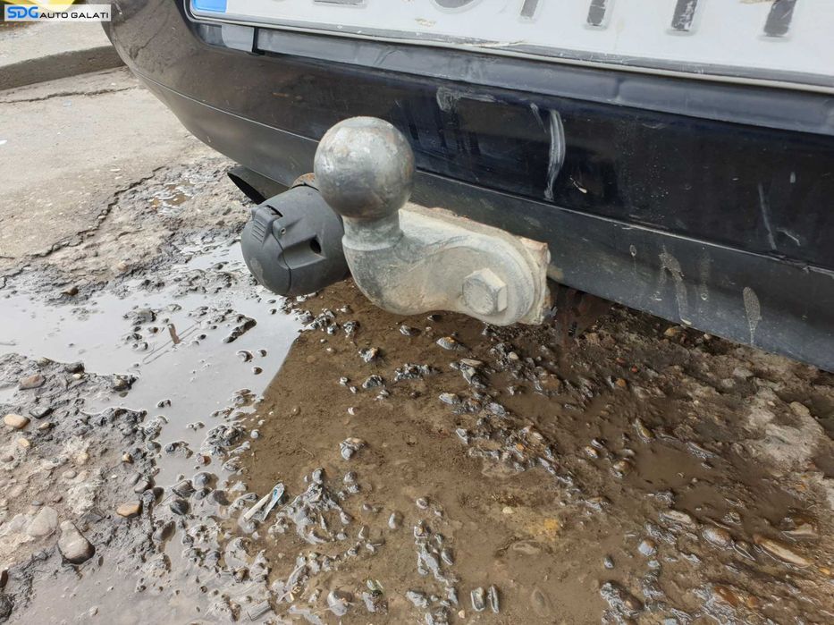 Cui Carlig Remorcare Tractare Complet cu Instalatie Electrica VW Golf 4 Hatchback 1998 - 2006