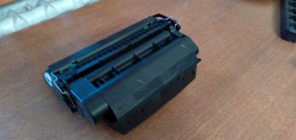 Картриджи HP C7115A и HP Q1339A