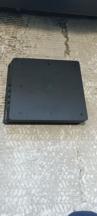 PlayStation 4 Slim 1TB