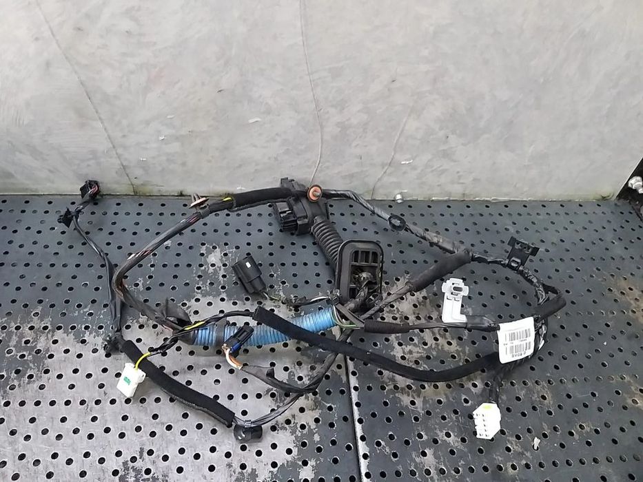 Cablaj instalatie electrica usa dreapta fata hyundai i10 ba ia 91610b9090