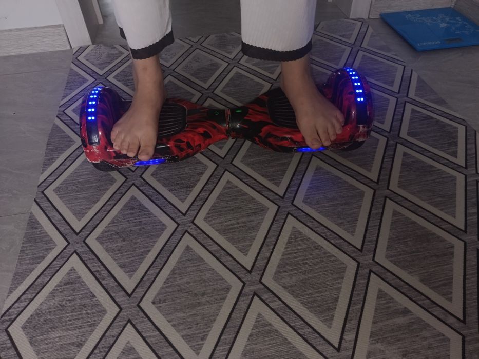 Продаю гироскутер