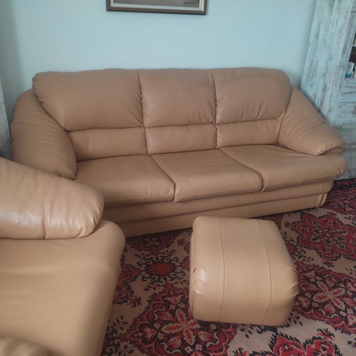 Холова гарнитура -естествена кожа.Напълно запазена.