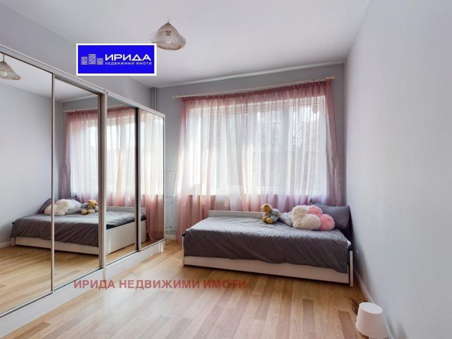 Продава се Тристаен апартамент в София, Център - 110 кв.м за 4000 €/кв.м - Снимка #7