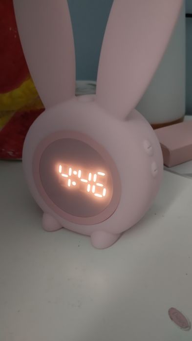 Будильник и ночник зайчик
