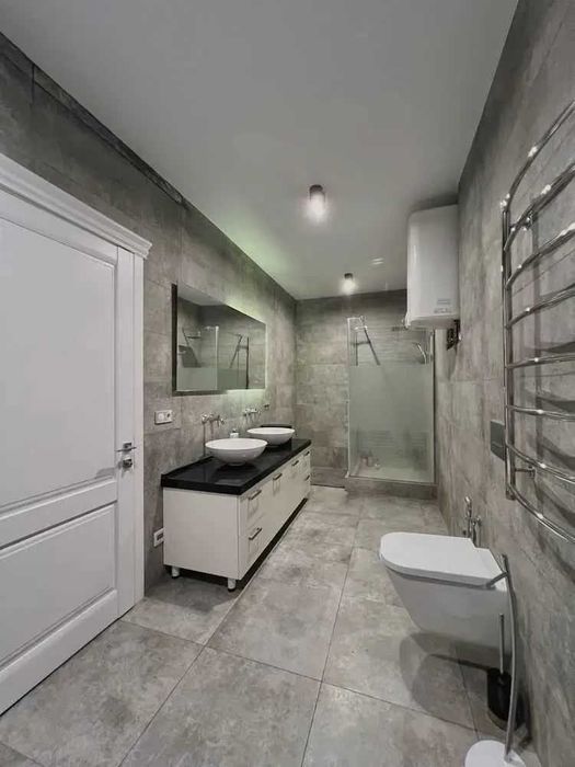 Дава се под наем Двустаен апартамент в София, Център - 55 кв.м за 459 € - Снимка #3