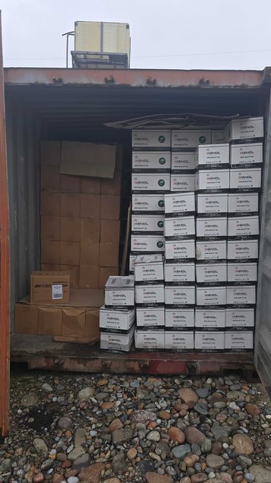 Barcha avtomobillar uchun ulgurji motor hamda gidravlika moylari