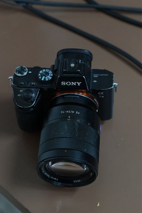 Продам sony a7 lll обьектив  24-70