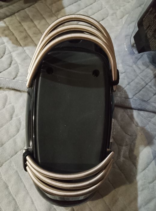 Продам массажёр для головы