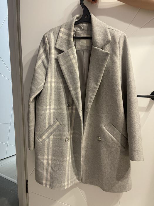 Продам осенне-весеннее пальто!