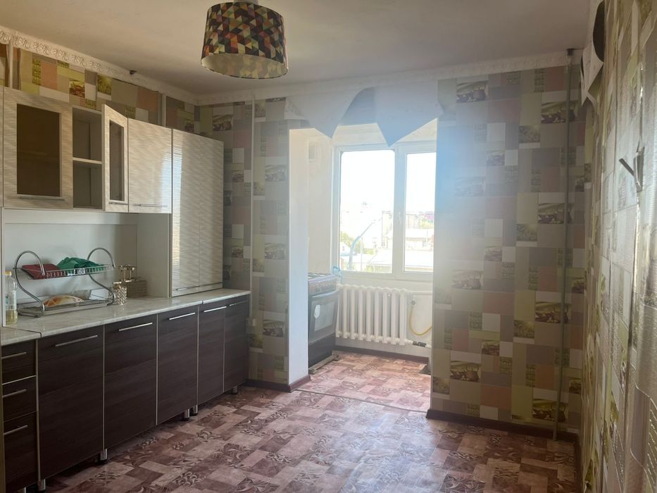 Екі бөлмелі пәтер сатылады