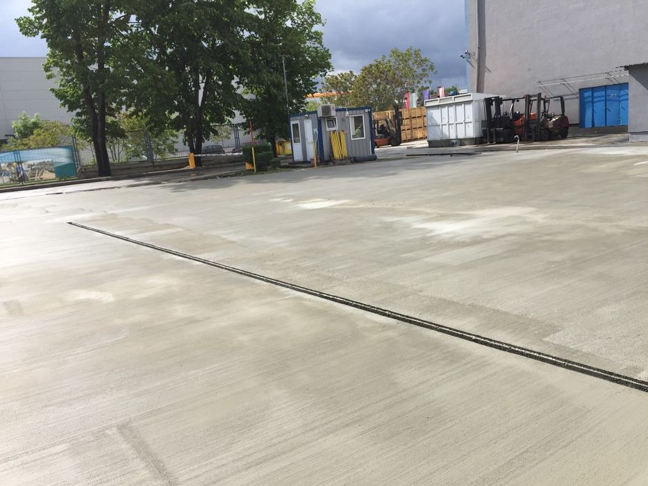 Шлайфан бетон.ресан бетон щампован бетон  епоксидни подове,