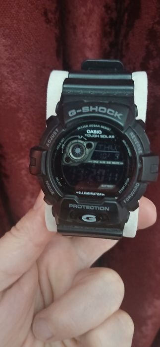 Продам часы casio g-shock 8900