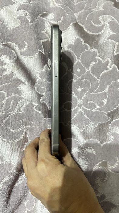 Продается айфон 15 промакс.