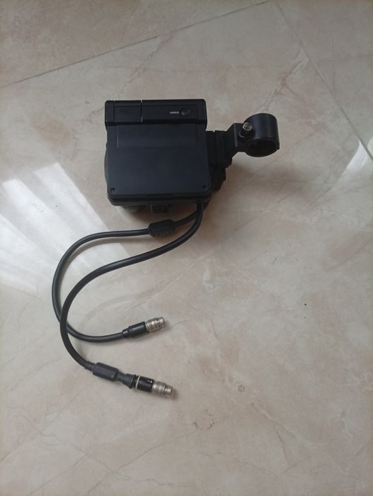 Cannon c300 monitor and XLR