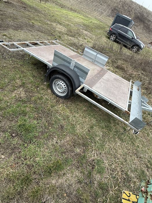 Trailer 750 kg cu acte în regulă – Ideal pentru transport – 600€