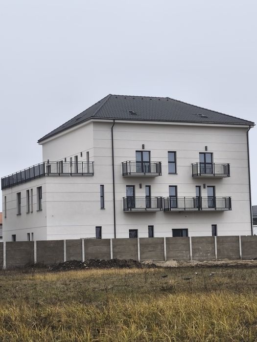 Balustrada porti gard la comanda