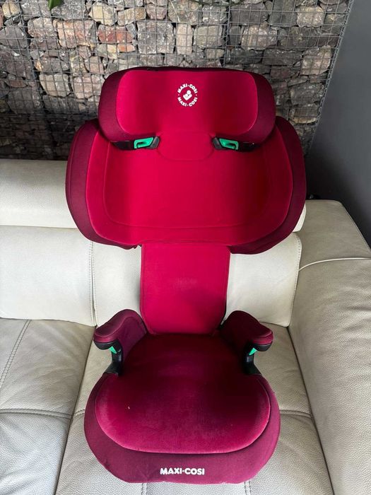 Детски столчета за кола Maxi Cosi