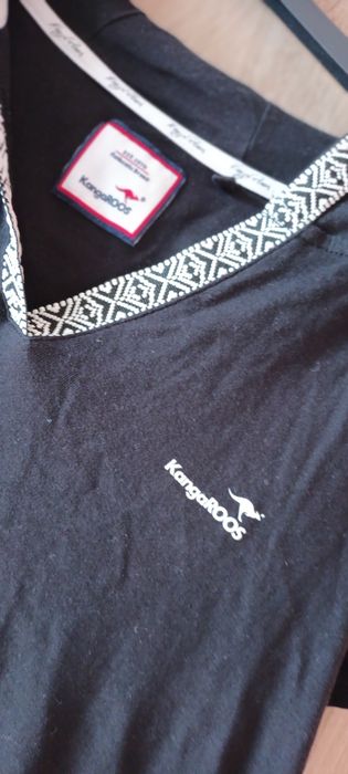 Rochie sport cu gluga marimea XL Kangoroos