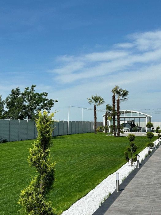 Locatie petreceri copii, cu piscina si gradina