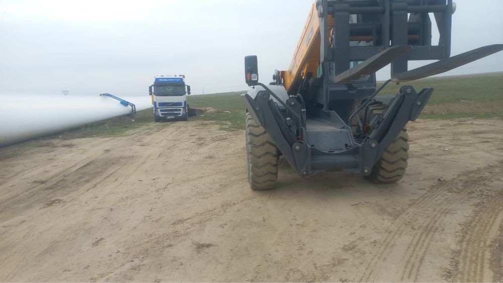 Телескопический погрузчик