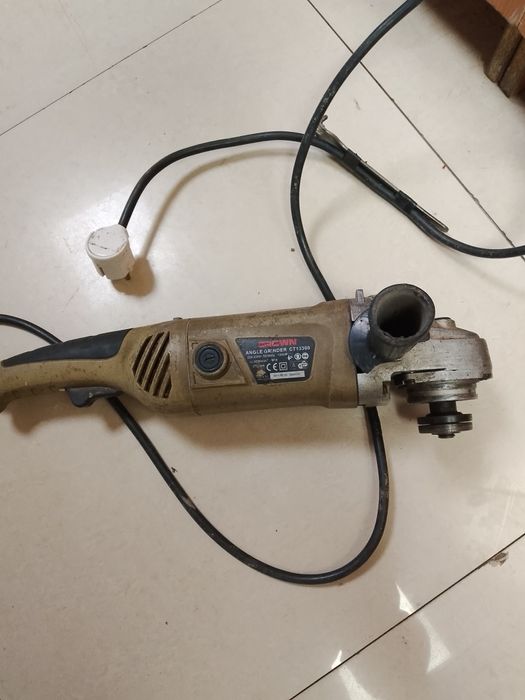 Продам болгарка дск 180