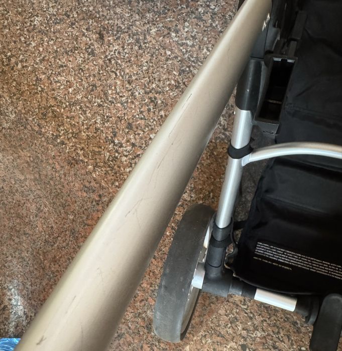 Mutsy Evo Bold Deep Grey летен и зимен кош