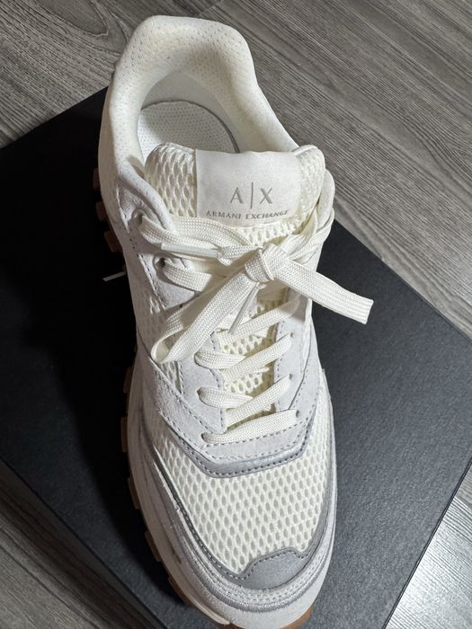 Adidasi Armani Exchange