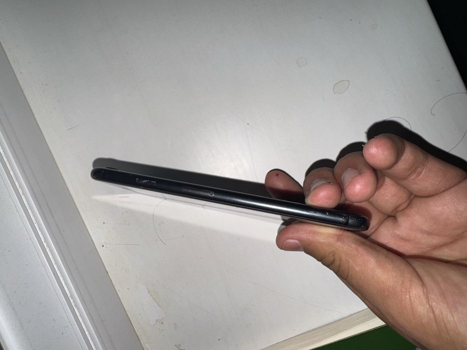 Srochna sotilad iphone 7