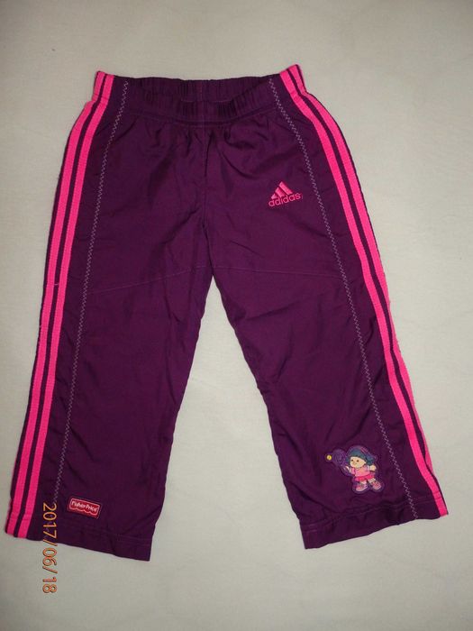 Елек и блузка за малка госпожица