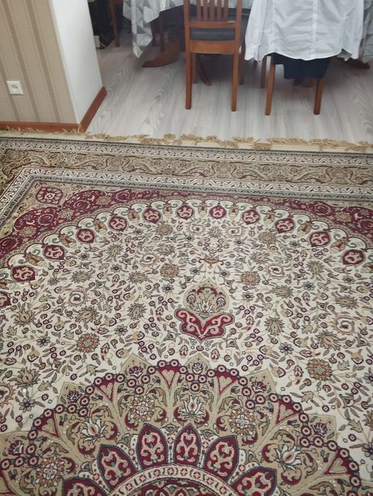 Продам большой ковер