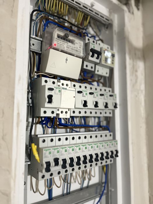 Услуги электрика 24/7