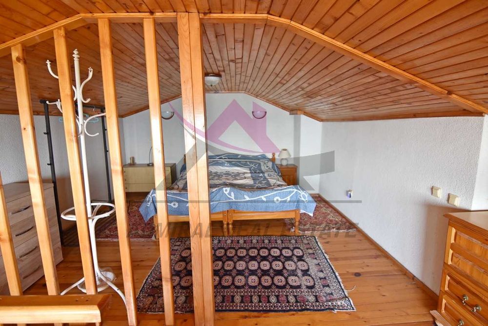 Самостоятелна къща - Свети Никола