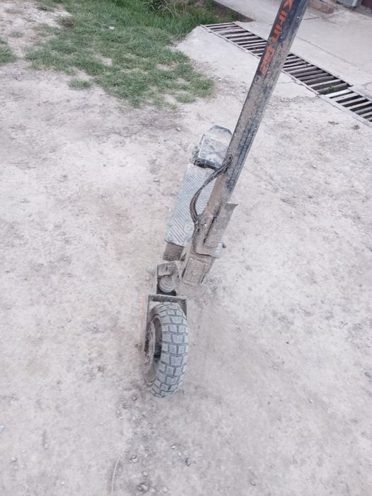 Vând kukitin g2 in stare buna