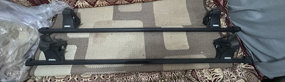 Bare Auto transversale THULE 127 cm.