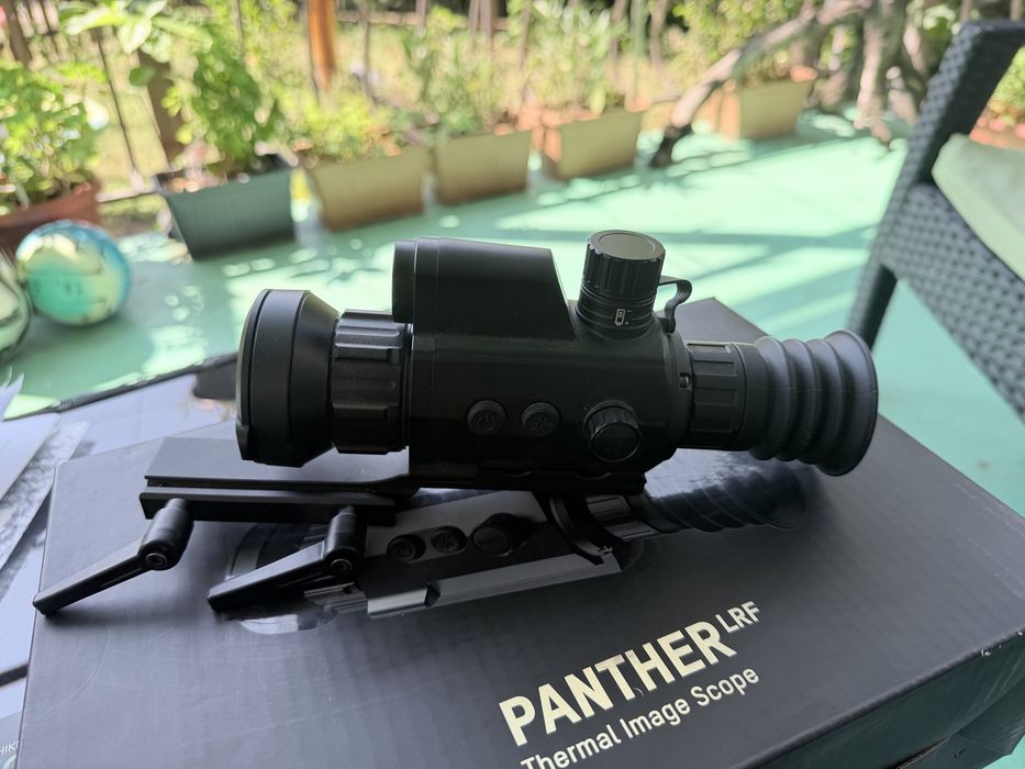Hikmicro panther