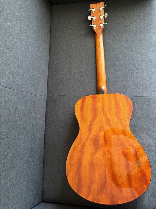 акустична китара Yamaha FS800