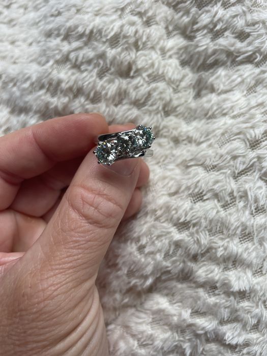 Inel 3 moissanite
